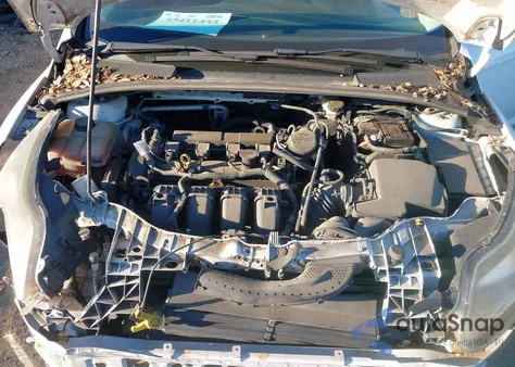 2014 Ford Focus Se z USA, uszkodzony, nr VIN 1FADP3K21EL121774